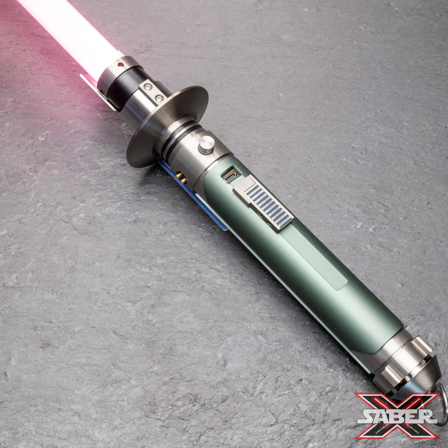 Dume Lightsaber