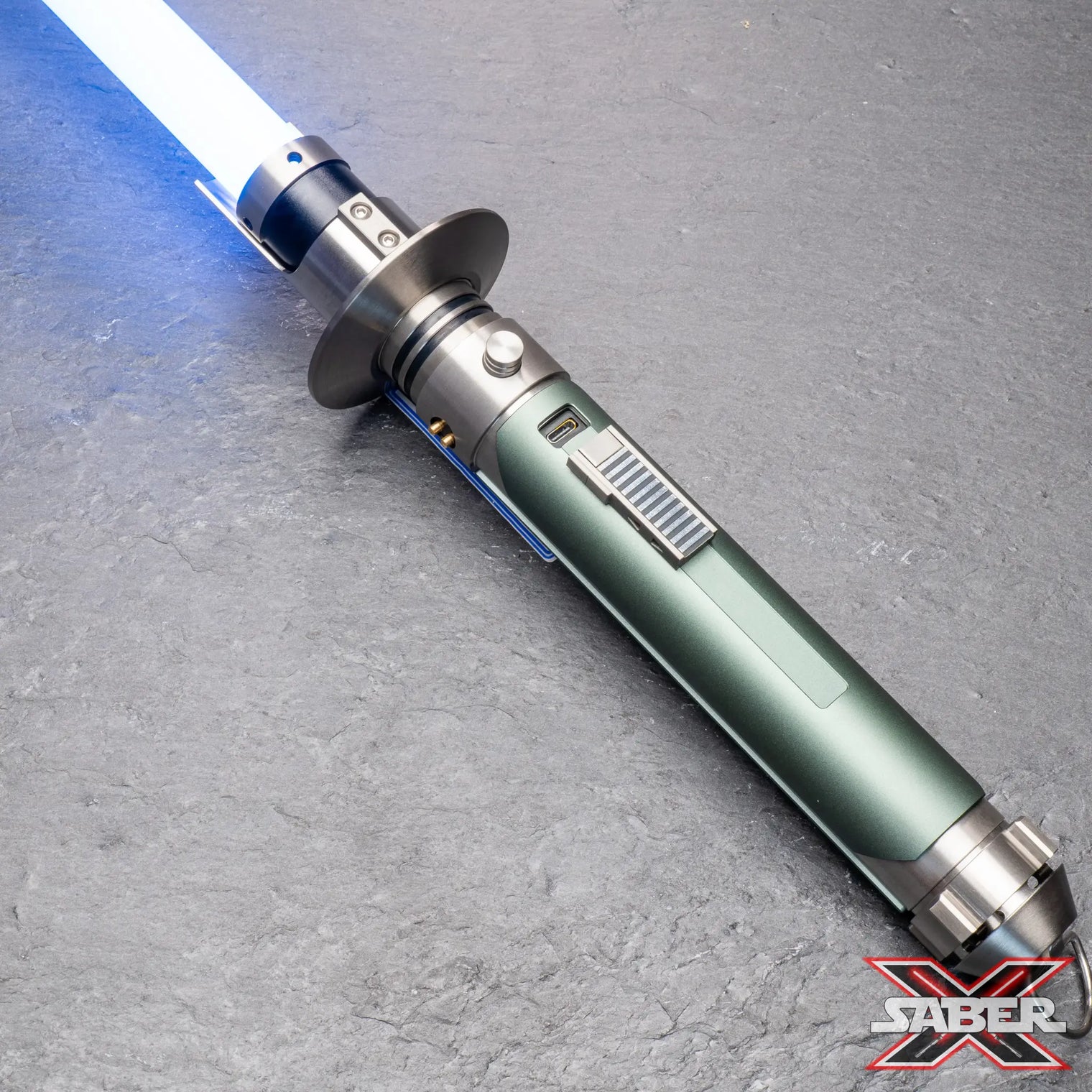 Dume Lightsaber