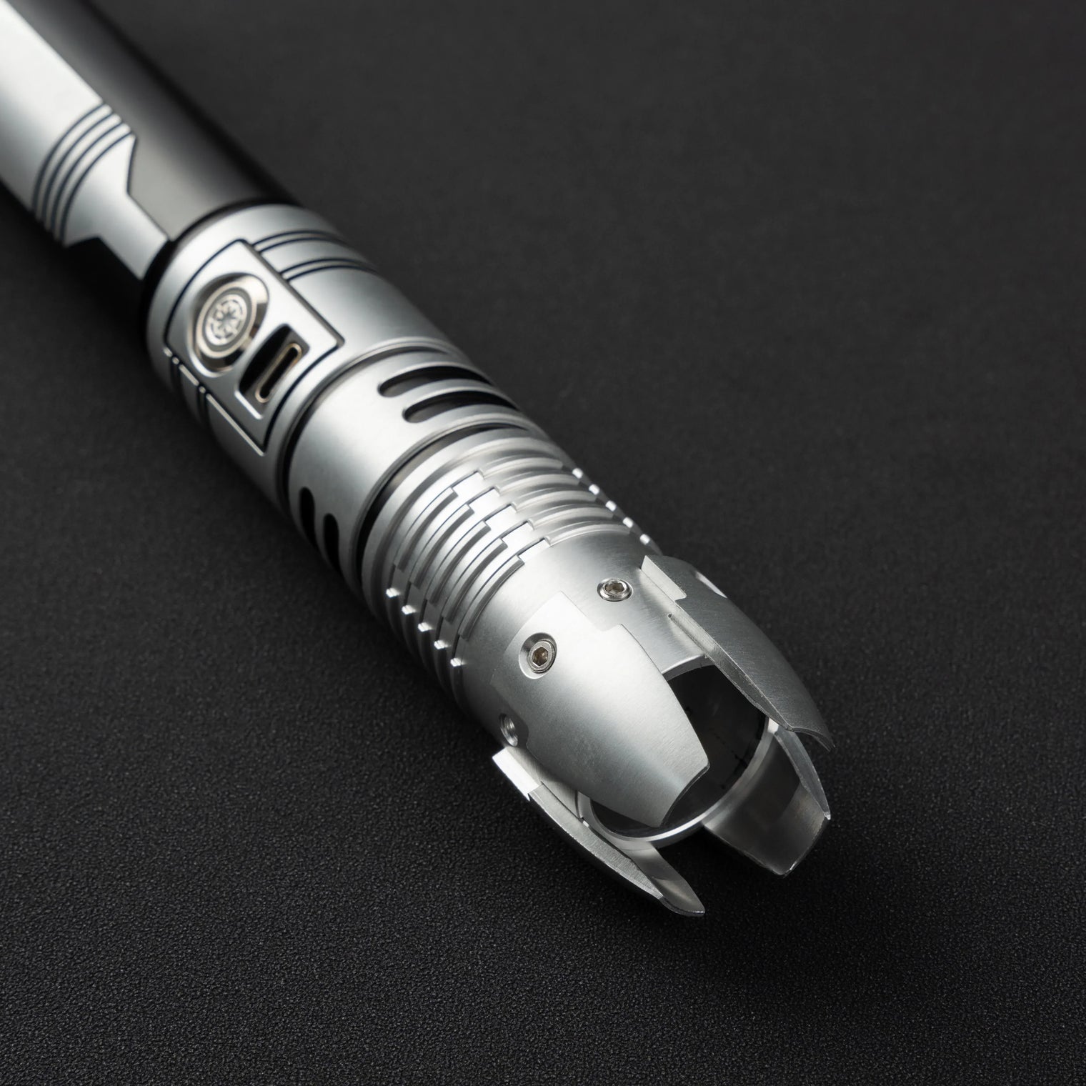 F16 Z-WING Lightsaber